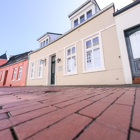 Готель 24/7 Selfcheckin Schmiedestrasse Лер Екстер'єр фото